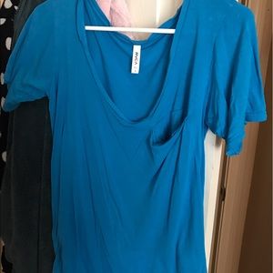RVCA t shirt