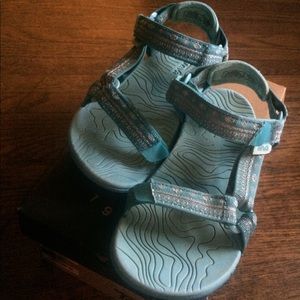Kids Teva sandals