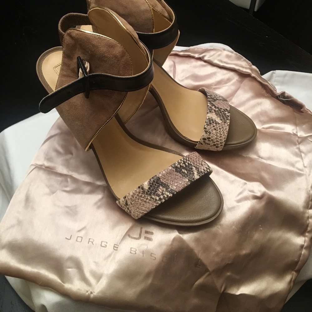 Women's Sandals, new w/o tags. No box