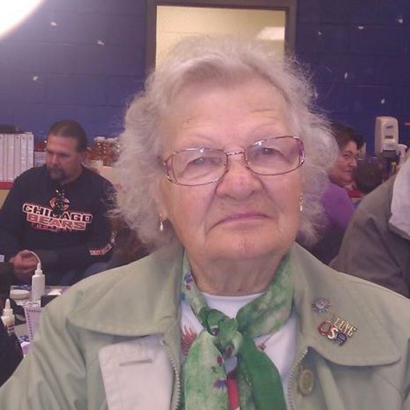 Meet your Posher, Brandy - Picture 1 of 1