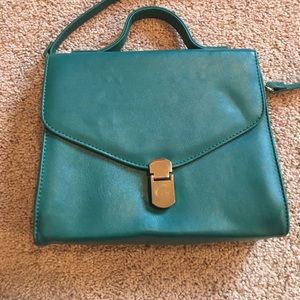 Cute green shoulder bag