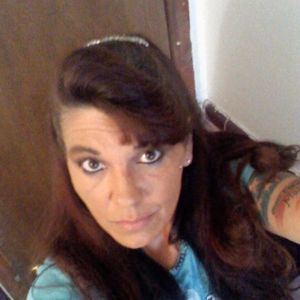 Meet your Posher, Laurie