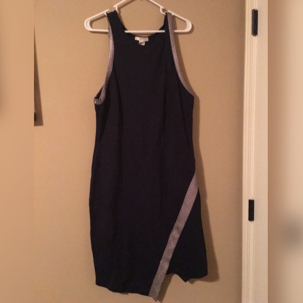 PLUS SIZE Navy blue and silver dress