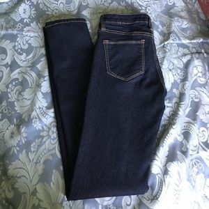 Black Skinny Jeans; Mid-rise