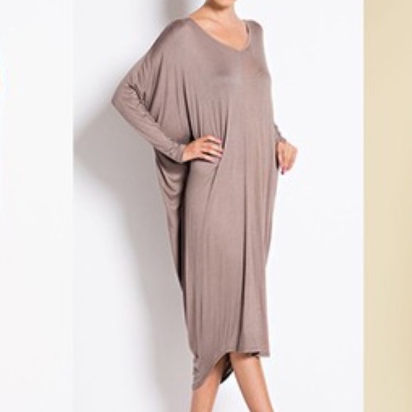 Out Of Stock ✨ Beautiful Draped Dress - Picture 4 of 5