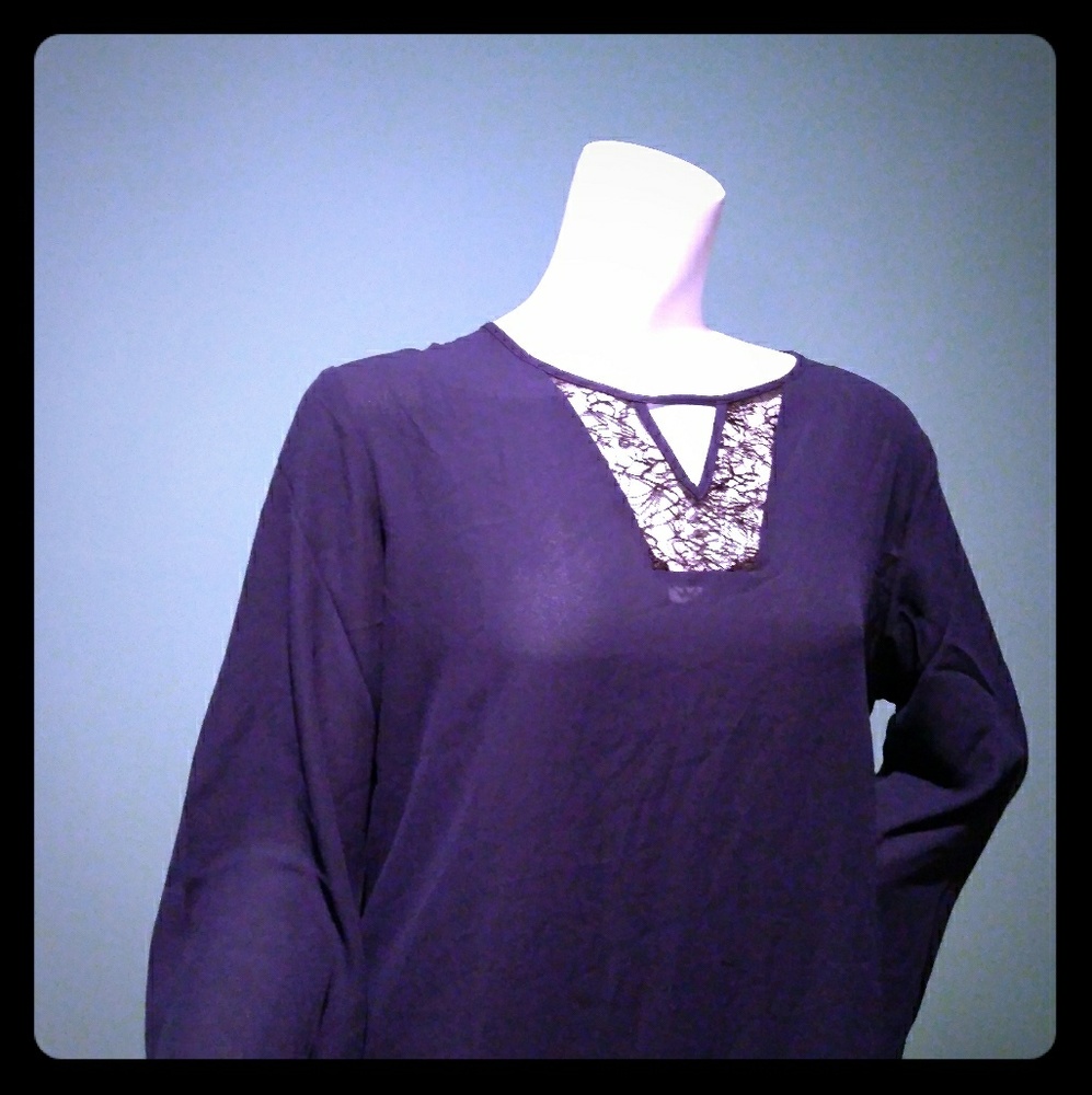 Blue long sleeve shirt