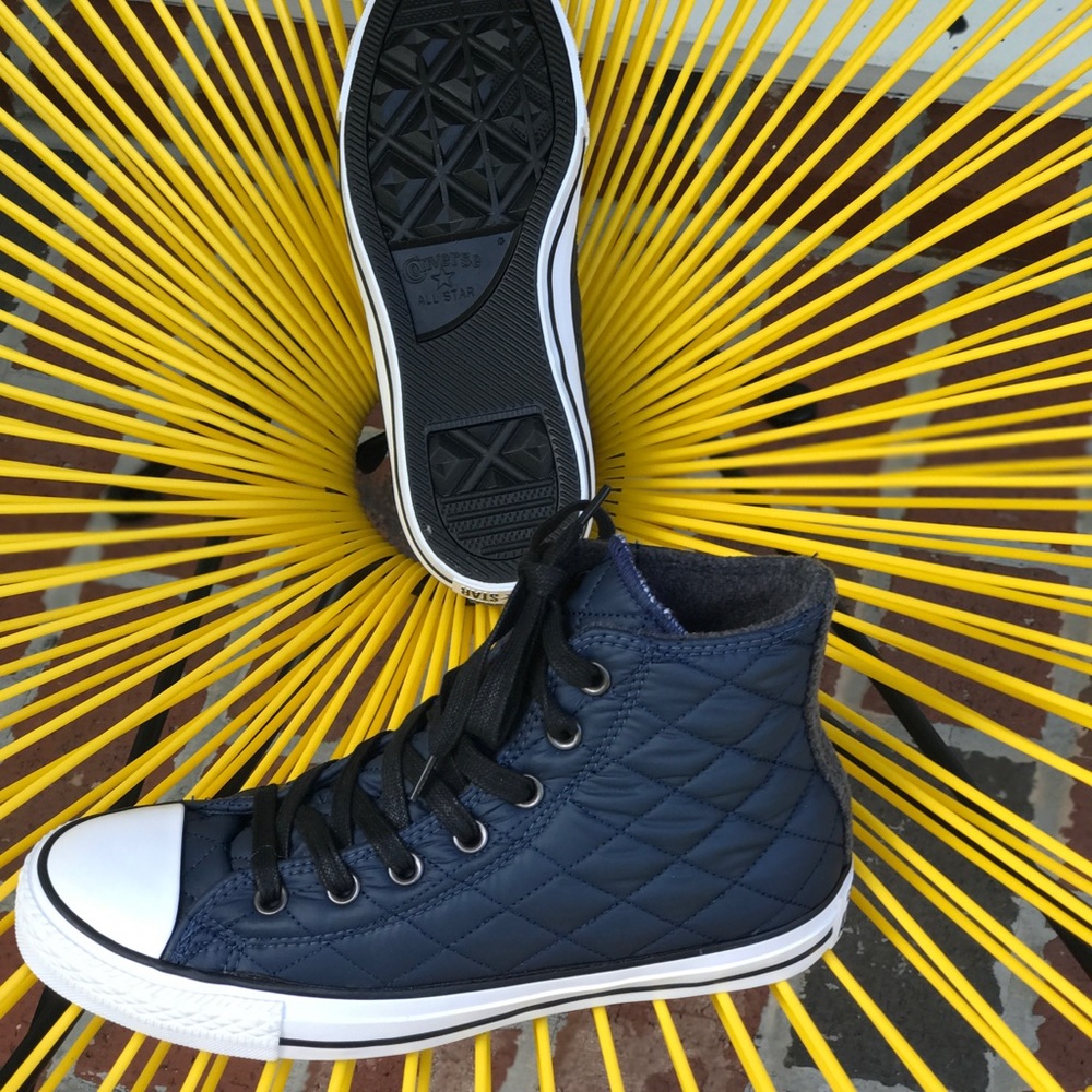 NWT Converse Ct HI Nightime Navy WMNS. AUTHENTIC - Picture 5 of 8