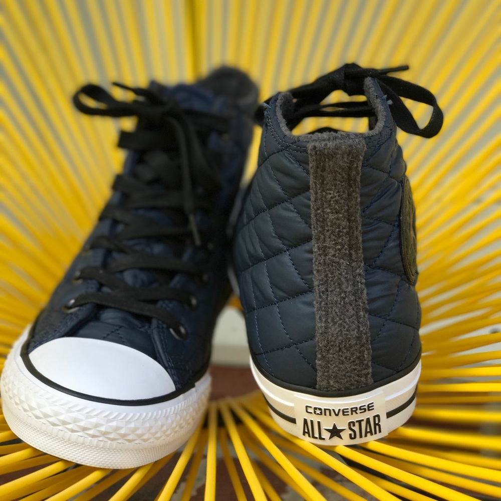 NWT Converse Ct HI Nightime Navy WMNS. AUTHENTIC - Picture 3 of 8