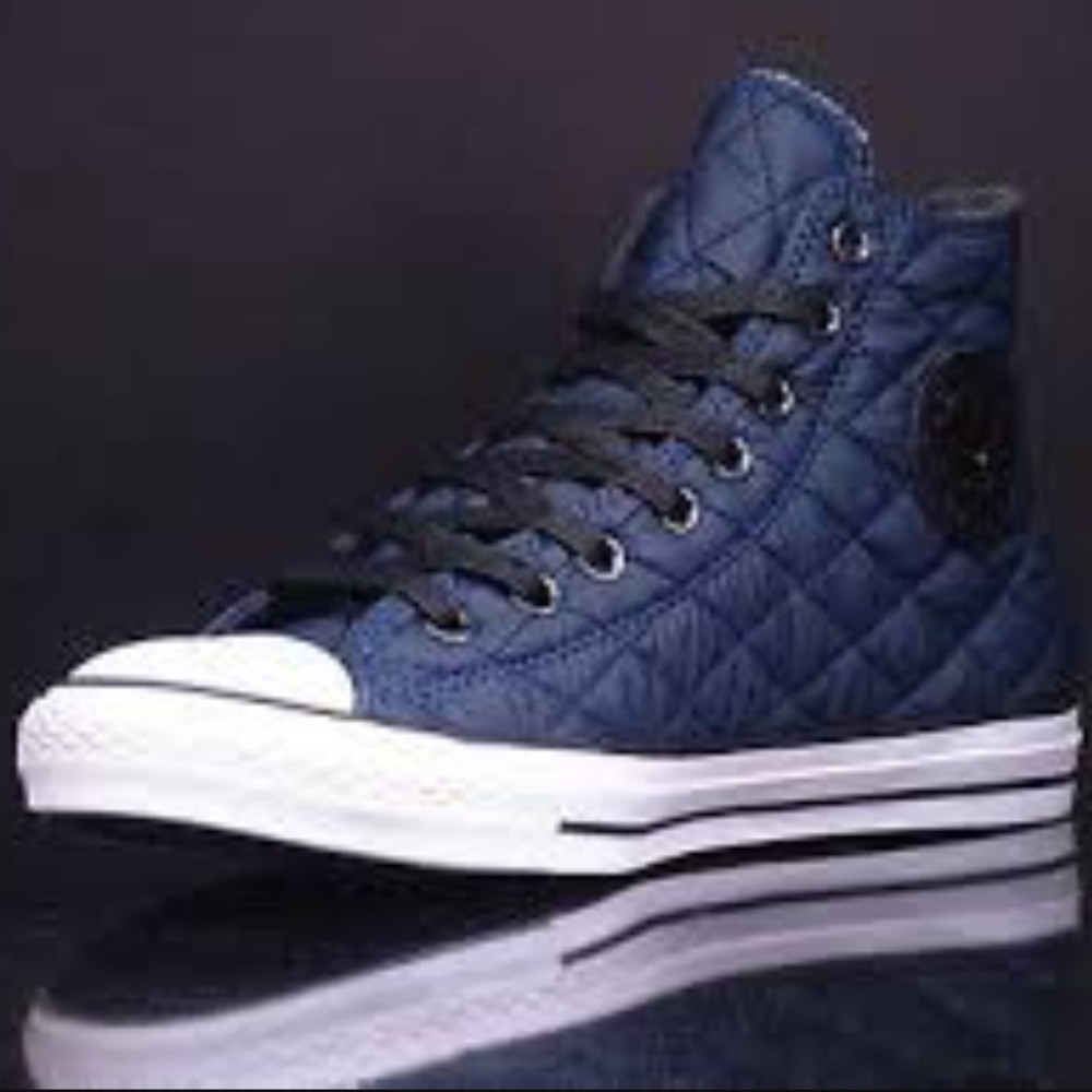 NWT Converse Ct HI Nightime Navy WMNS. AUTHENTIC - Picture 2 of 8
