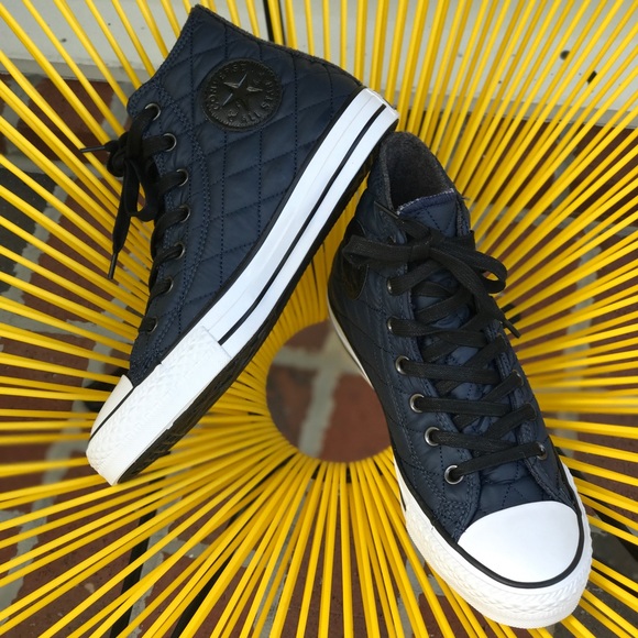 NWT Converse Ct HI Nightime Navy WMNS. AUTHENTIC - Picture 7 of 8