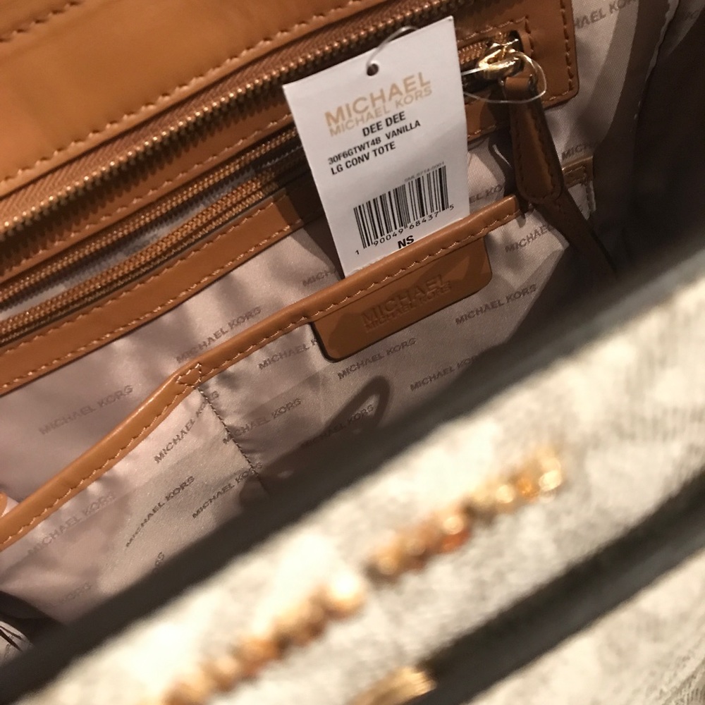 Michael Kors Dee Dee Bag new