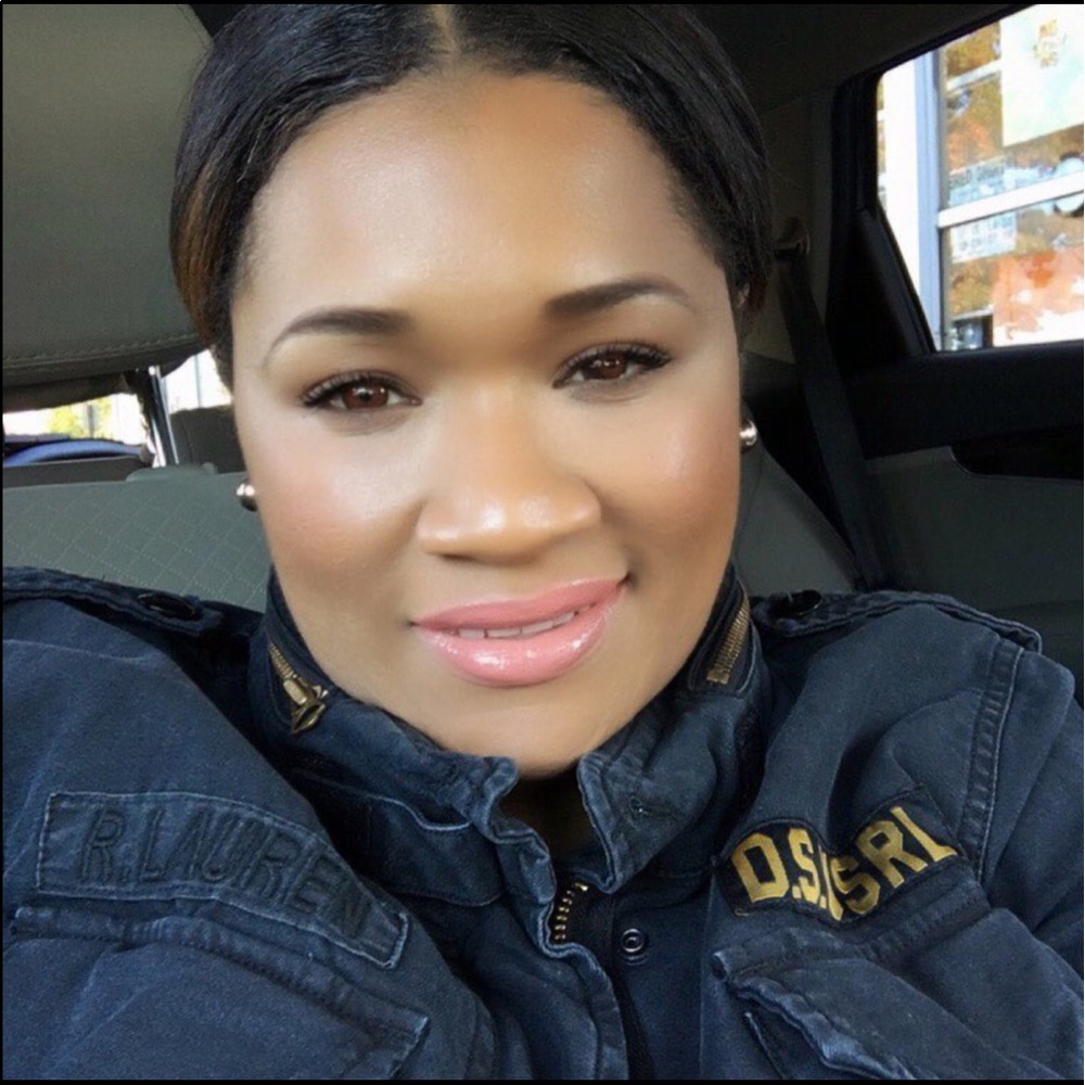 Meet your Posher, Celeste