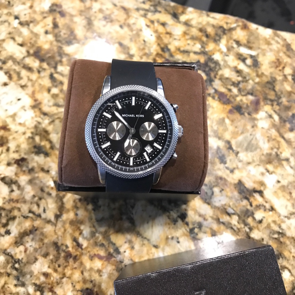 BRAND NEW BLACK MICHAEL KORS WATCH
