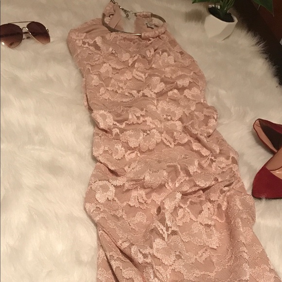 Cache Dress - Picture 3 of 3