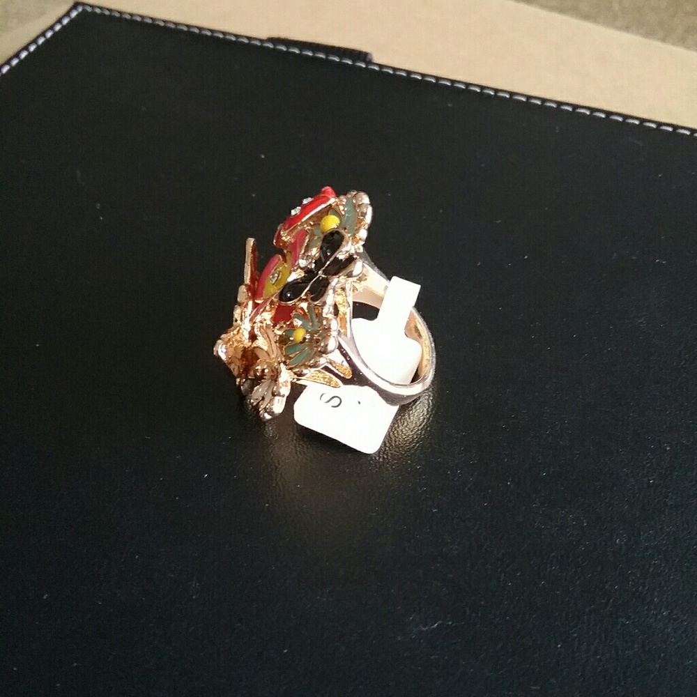 Butterfly Garden Enamelled Ring - Picture 4 of 6