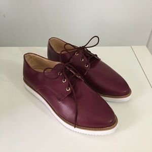 Burgundy shoes - never worn