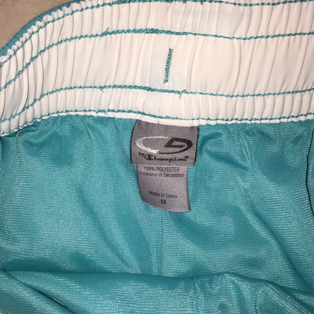 Bundle of women's Champion workout shorts, Sz M - Picture 5 of 7