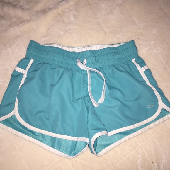 Bundle of women's Champion workout shorts, Sz M - Picture 7 of 7