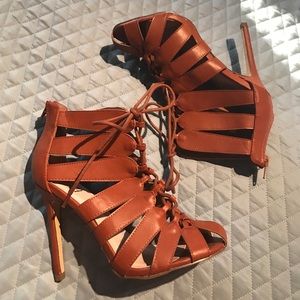 Never been used tan laced up heels