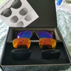 🌞SUNGLASSES FROM MARLBORO IN BIRTHDAY BOX🌞