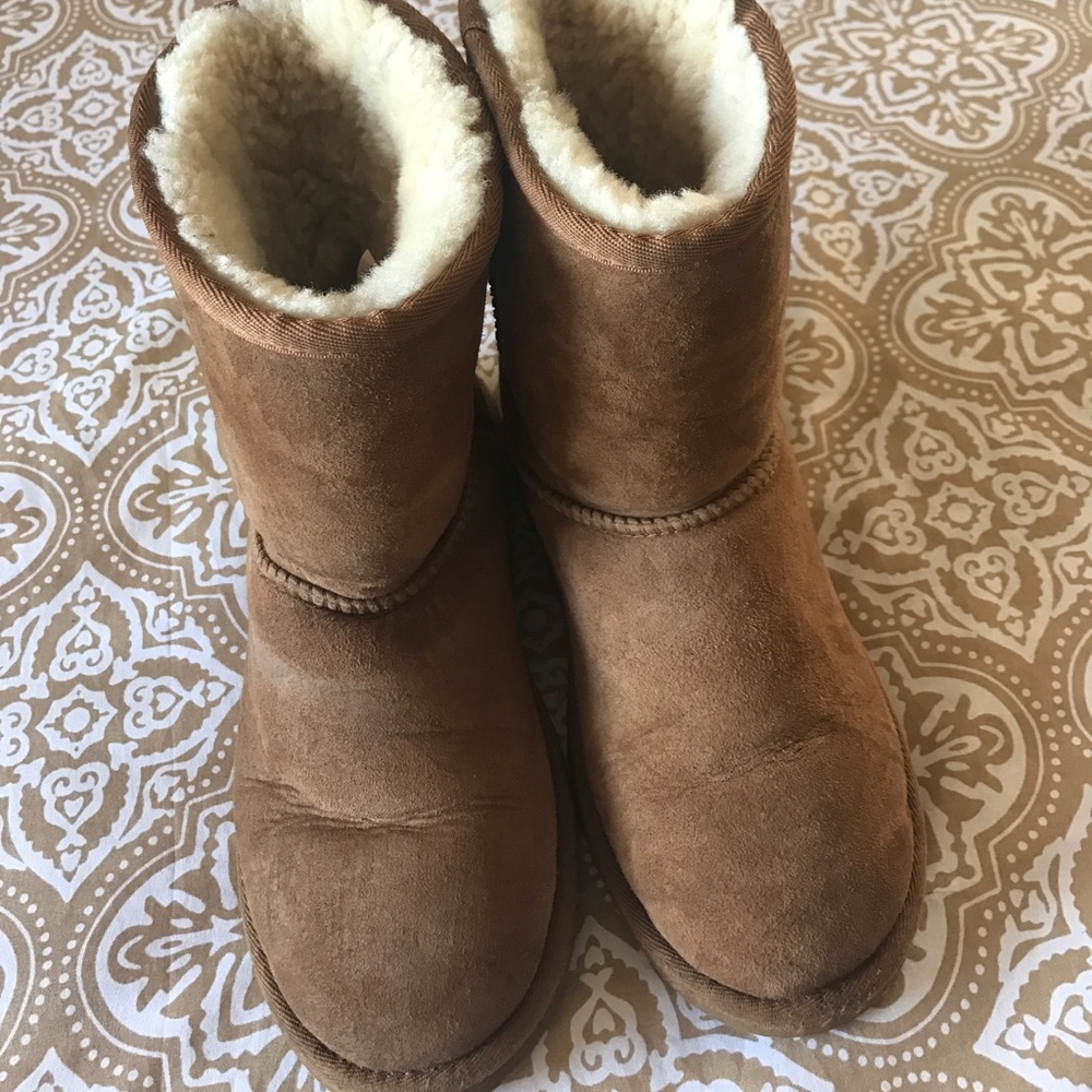 UGG BOOTIES - BROWN - SN 5251 - SIZE 4