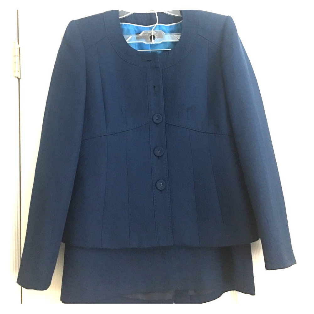 Anne Klein blue   skirt suite