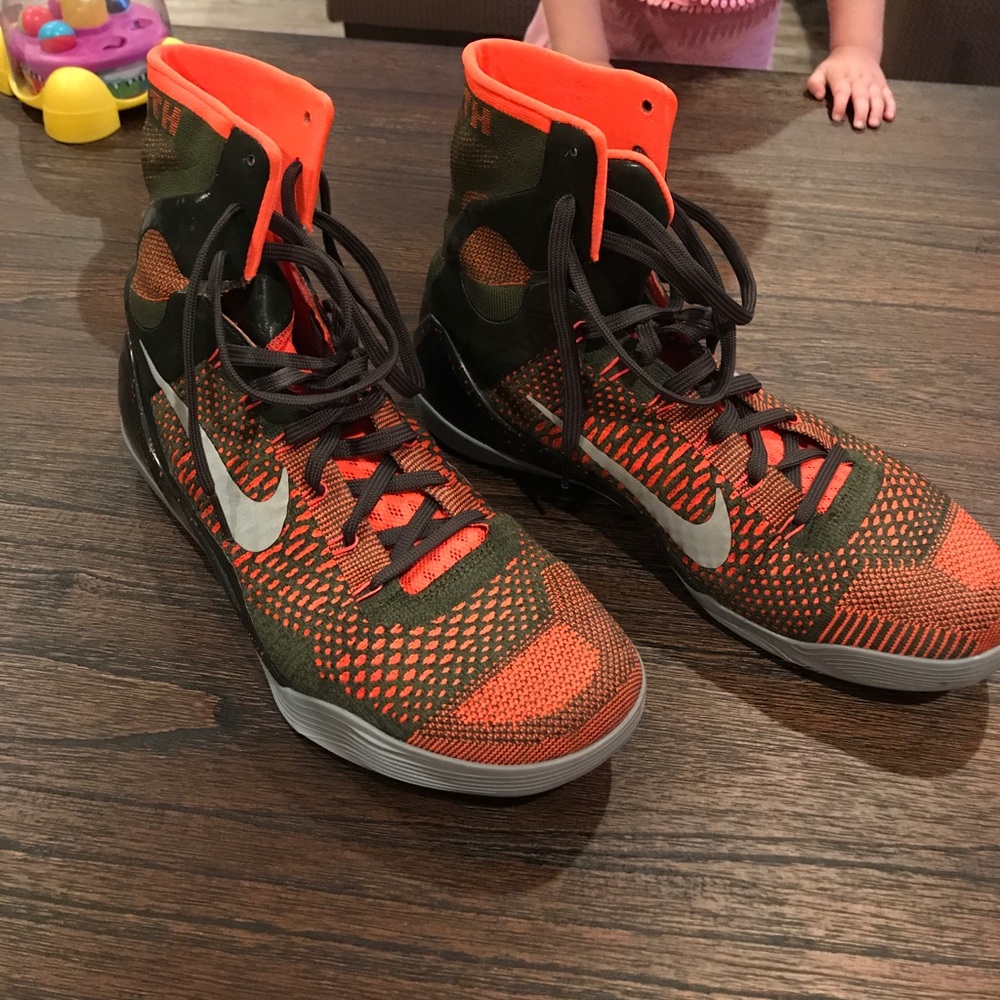 Nike basketball sneakers