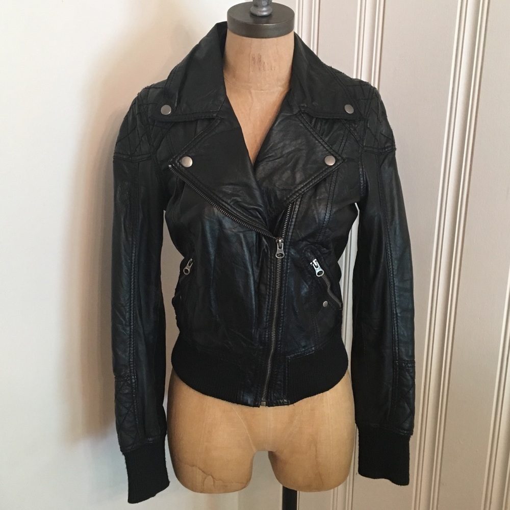 ❌SOLD❌Genuine leather bomber jacket