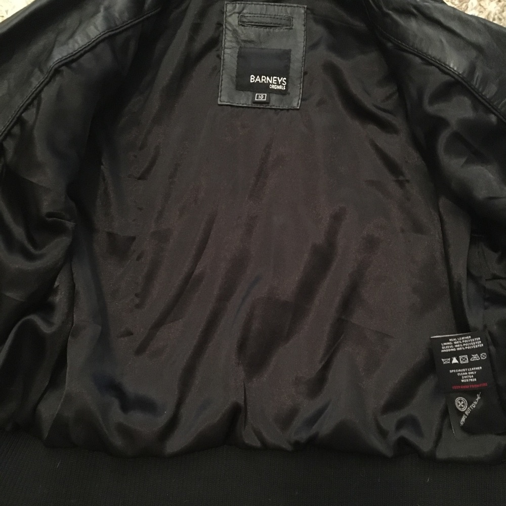 ❌SOLD❌Genuine leather bomber jacket - Picture 5 of 8
