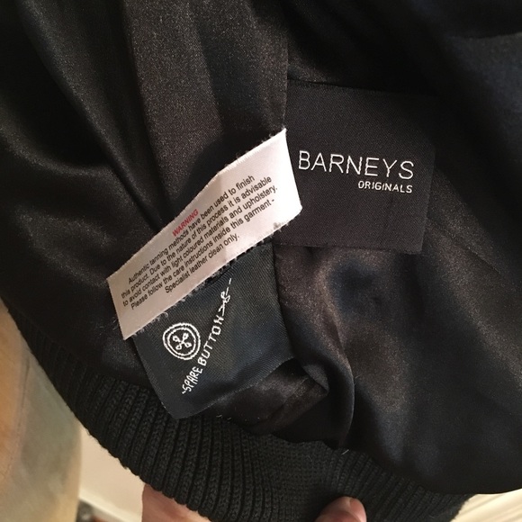 ❌SOLD❌Genuine leather bomber jacket - Picture 7 of 8