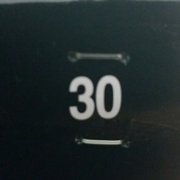 🆕️ Round Tree & York Swim Shorts 30 - Picture 5 of 6