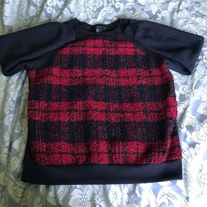 Black/red checkered; long sleeve; crew neck