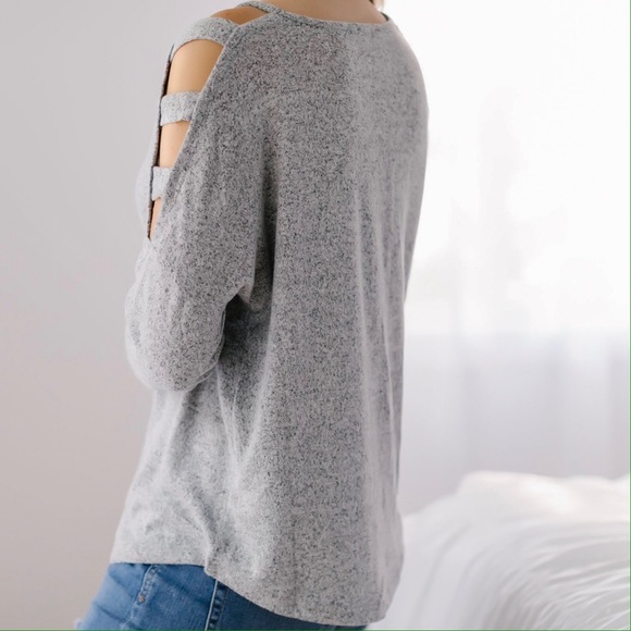 Soft Hamptons LS - Picture 3 of 8