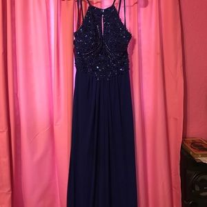 Beautiful long formal dress from Windsor