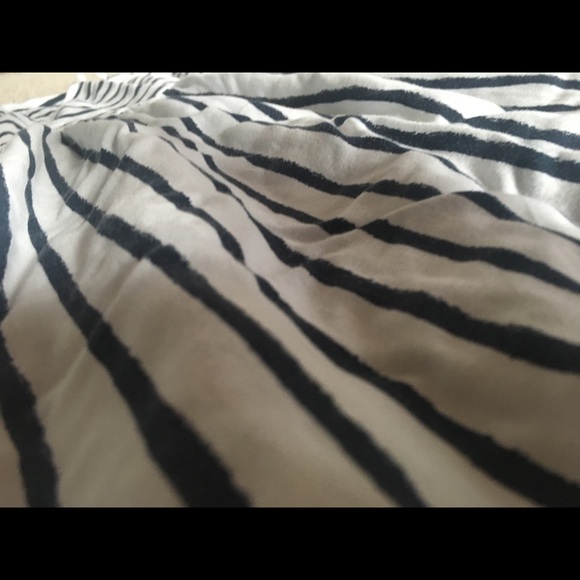 NEW Abercrombie Kids Blue and White Lace Dress - Picture 6 of 6