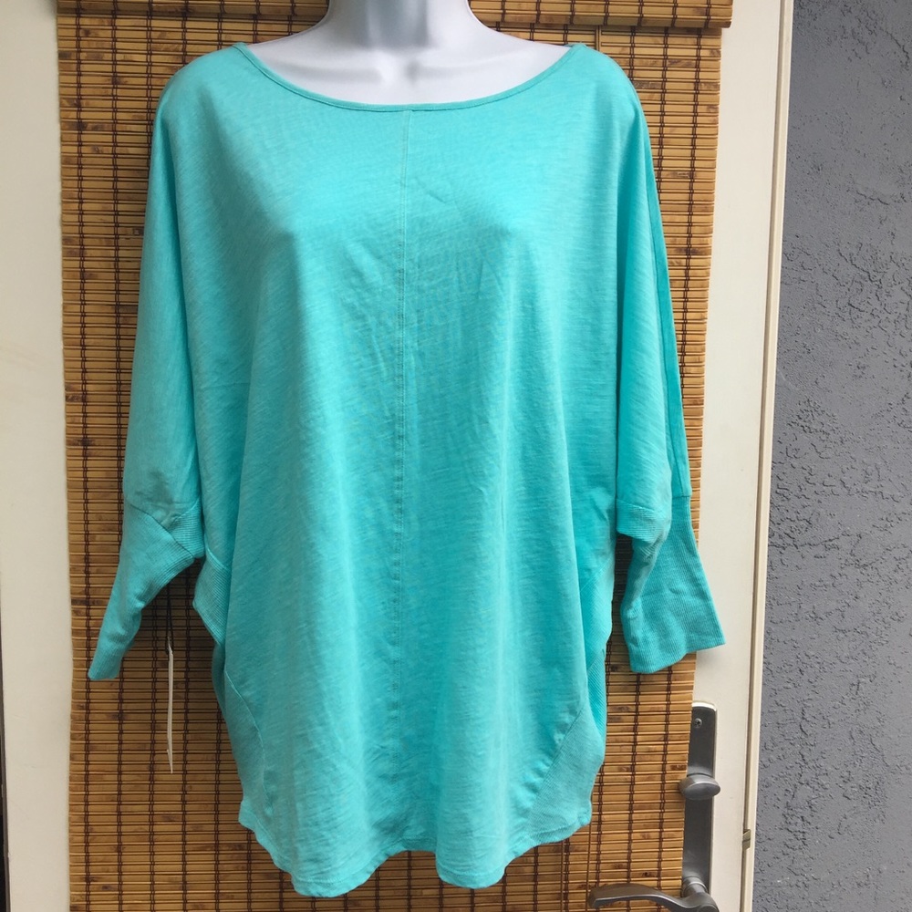 NWT loose fit shirt
