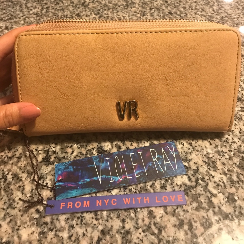 Wallet - Picture 3 of 3