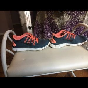 Women's Nike Free 5.0 size 7 running shoes