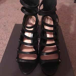 Vince Camuto Size 7 1/2