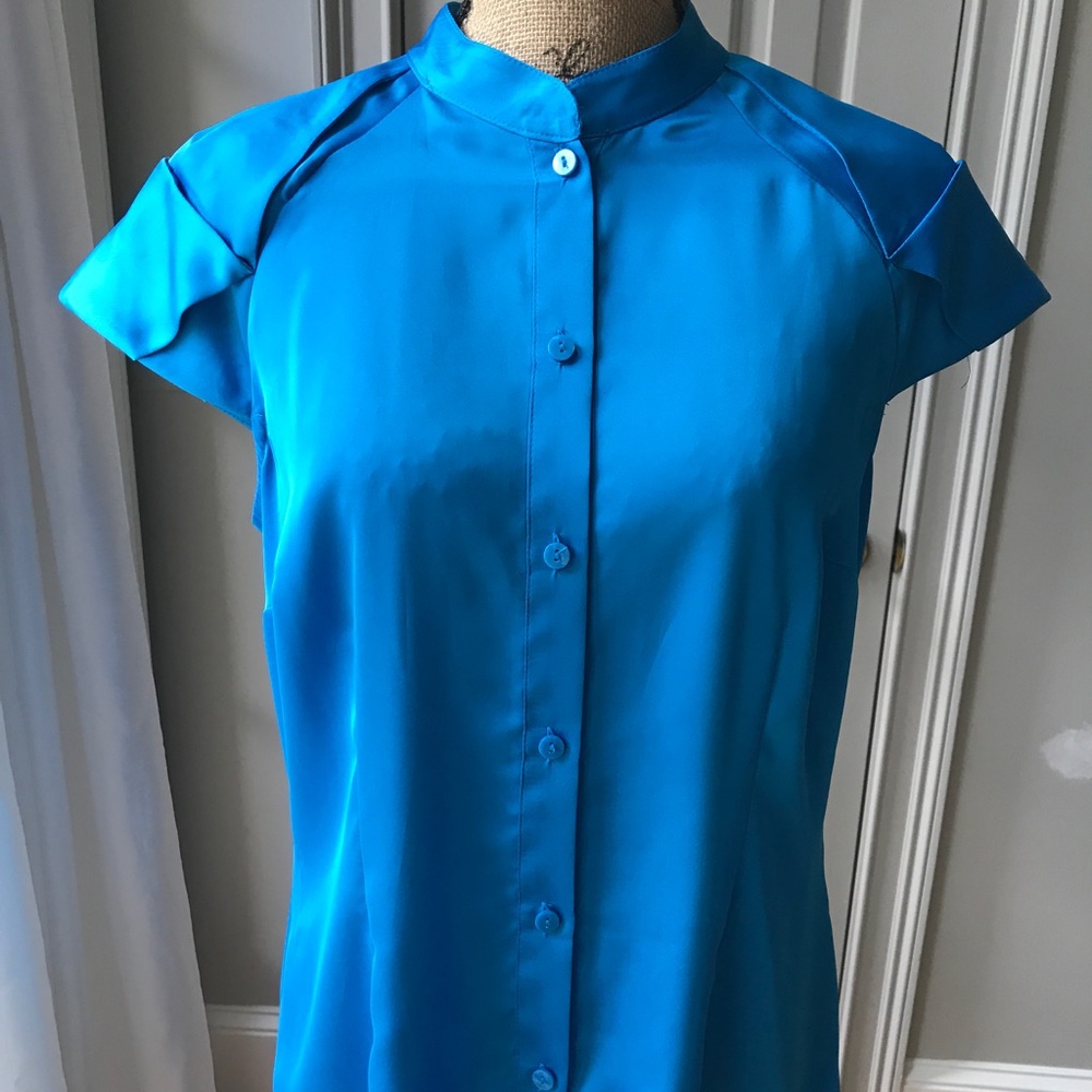 WORTHINGTON short sleeve button up top