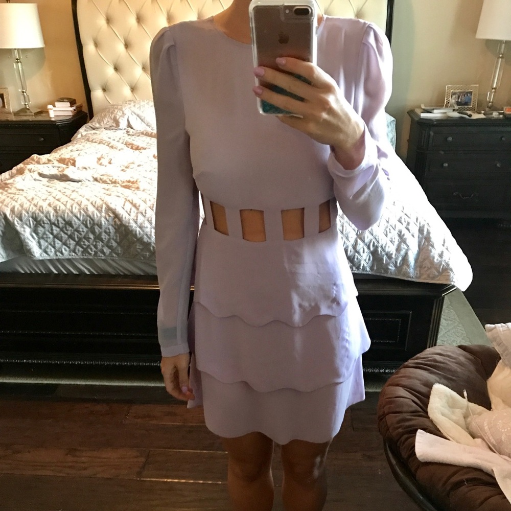 Lilac dress with cut out waist