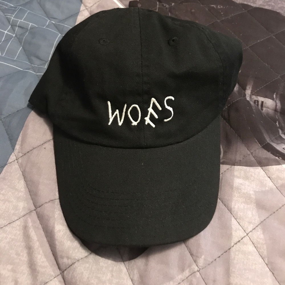 Woes Strap back hat