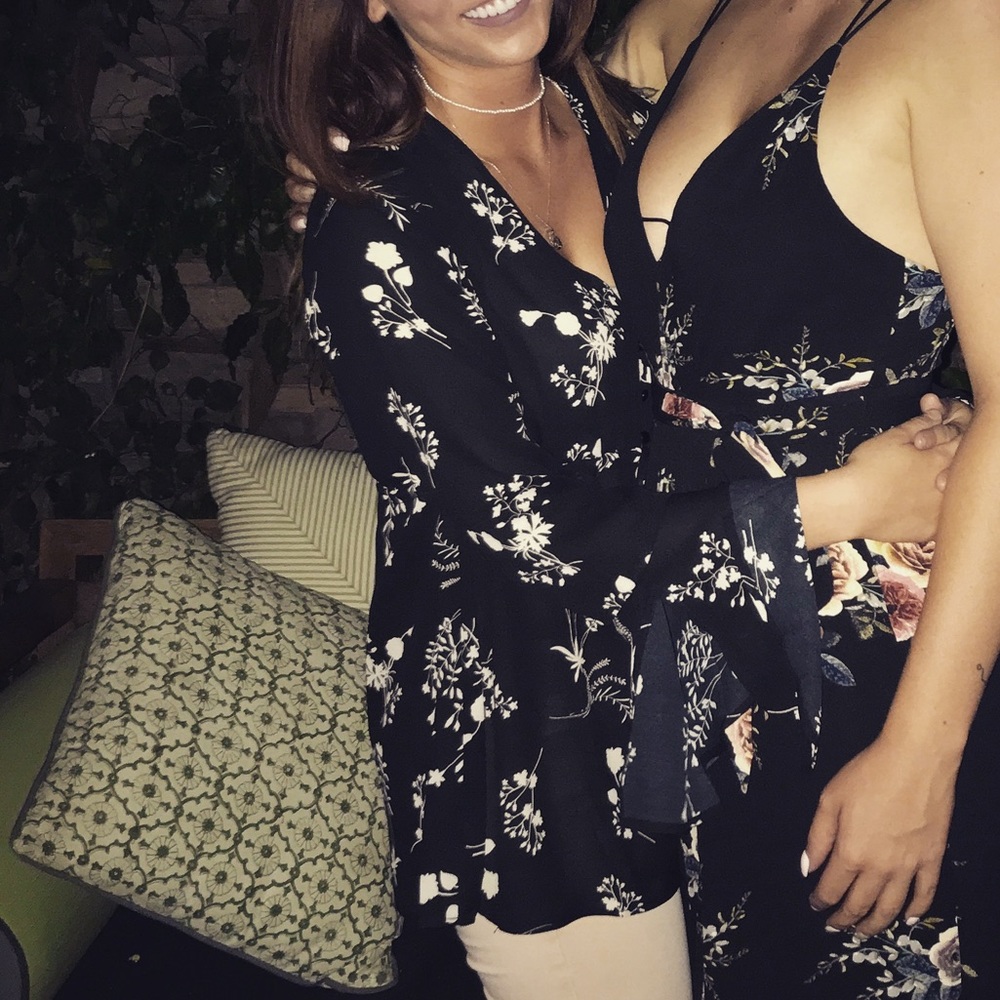 Floral Blouse - Picture 3 of 3
