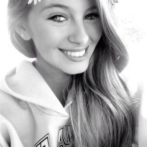 Meet your Posher, Josie