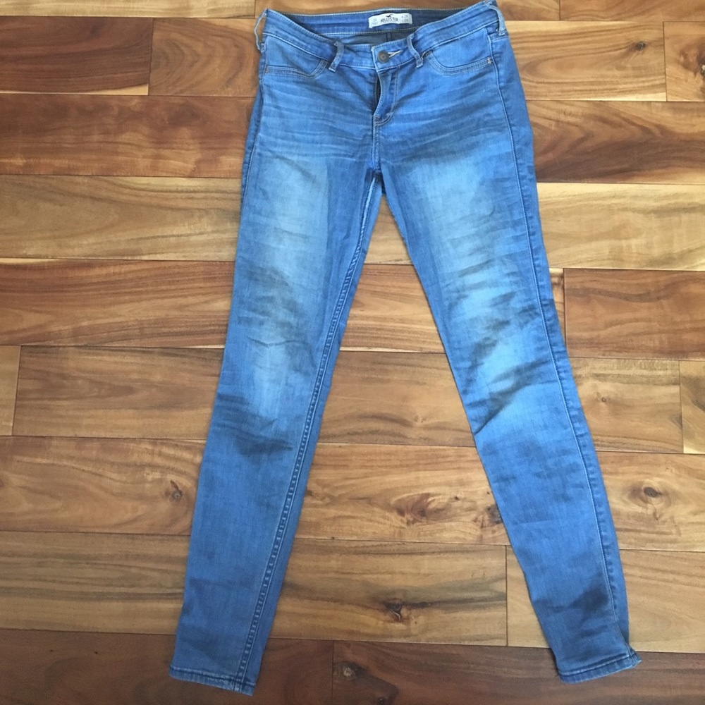 hollister blue skinny jeans