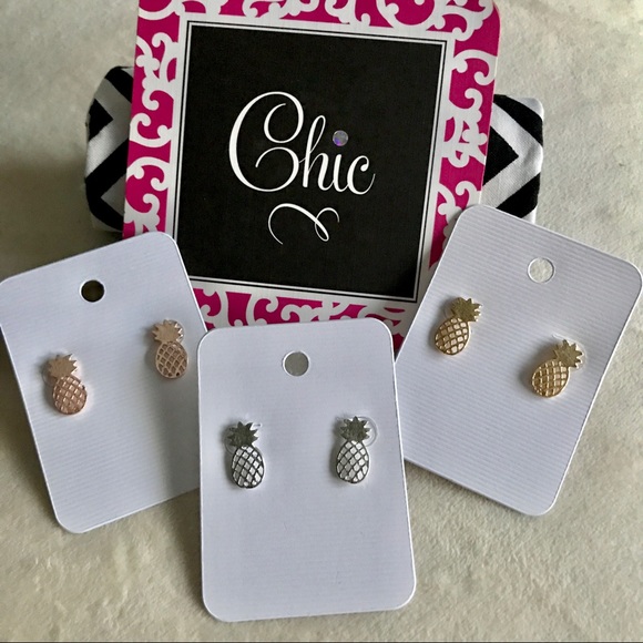 Boutique Jewelry - 🔴3 for $12🔴Petite Lucky Pineapple Stud Earrings