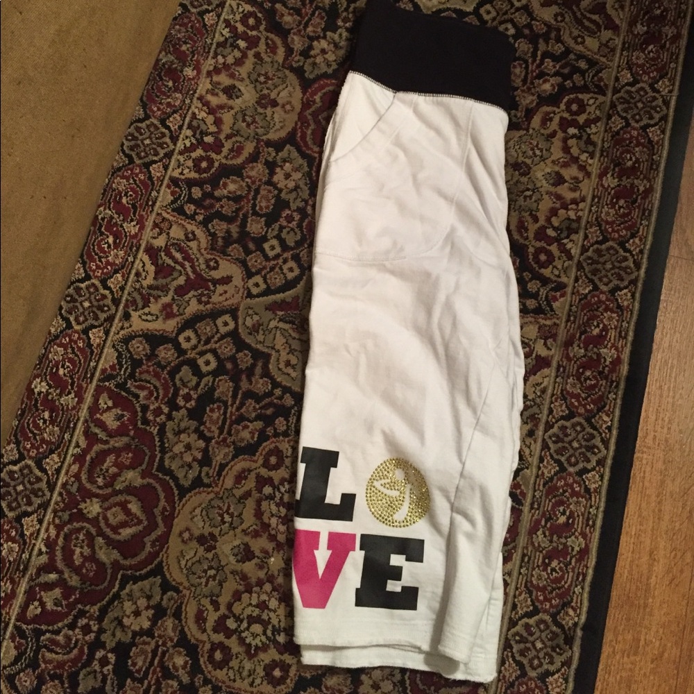 Capri pants