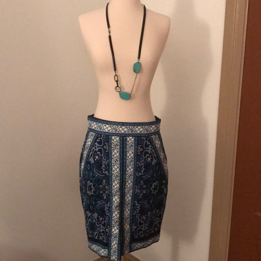Chic blue multi patterned skirt by Loft.