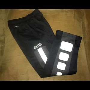 *SOLD* Nike Elite Black & White Joggers Youth Boy