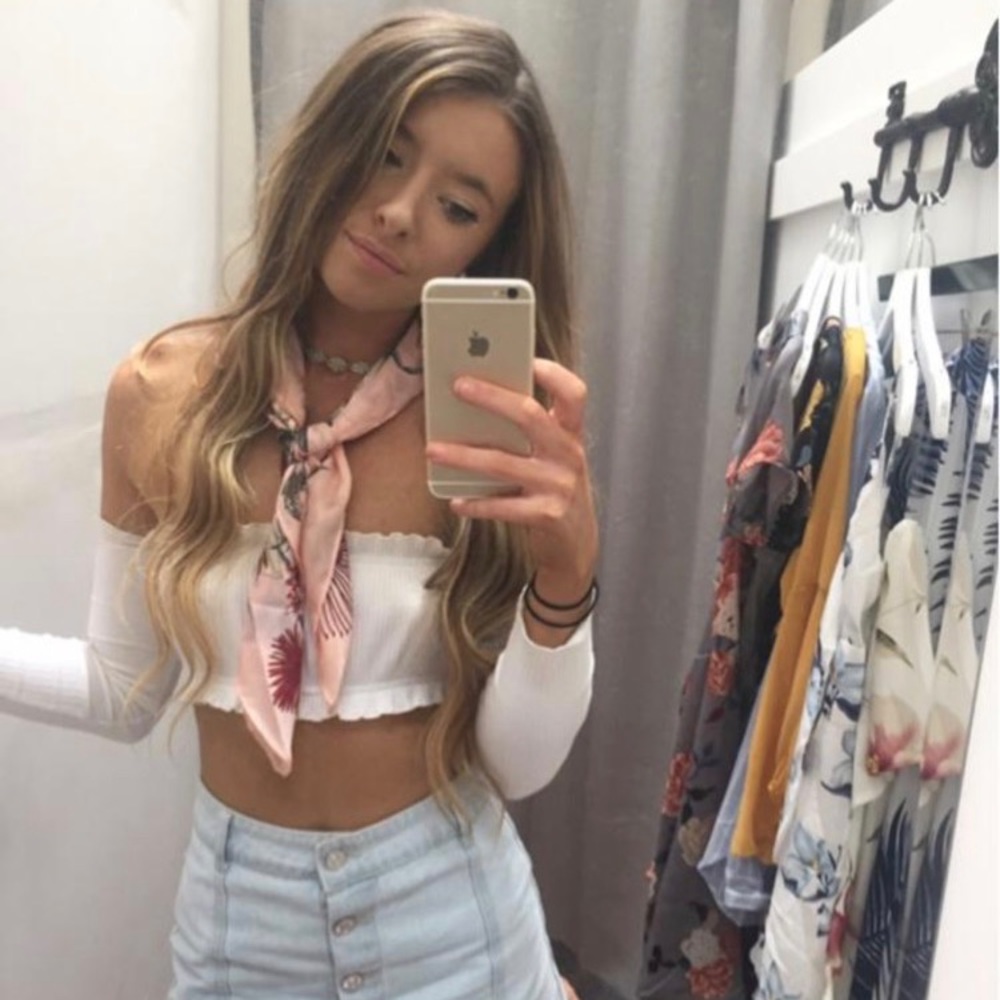 super cute off the shoulder crop top!